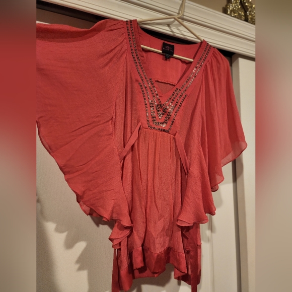 BEBE Pink Flowy Top - Picture 2 of 3